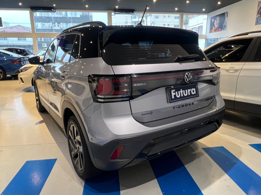 volkswagen t-cross 1.4 250 tsi total flex highline automatico 4p 202511