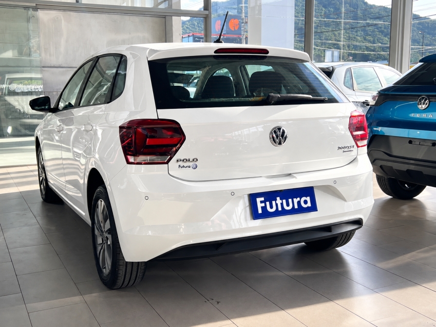 volkswagen polo 1.0 200 tsi highline automatico gasolina 4p 201813