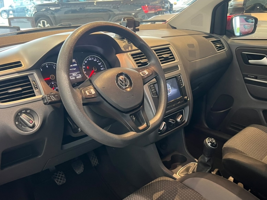 volkswagen fox 1.6 msi total flex connect 4p manual 20183