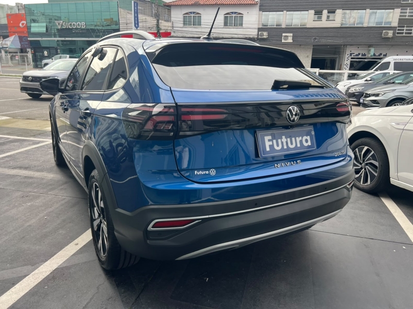 volkswagen nivus 1.0 200 tsi total flex highline automatico gasolina 4p 202411