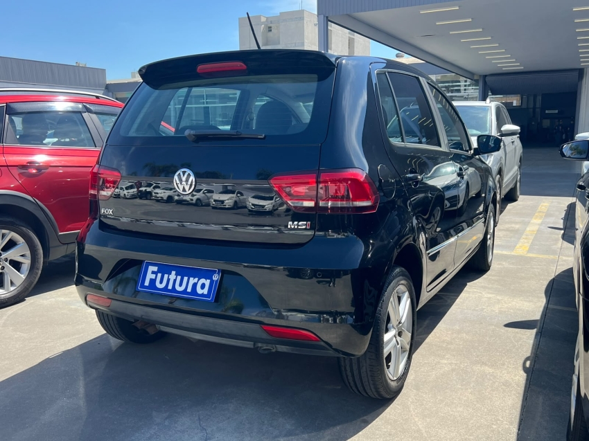 volkswagen fox 1.6 msi highline 16v flex 4p manual 201613
