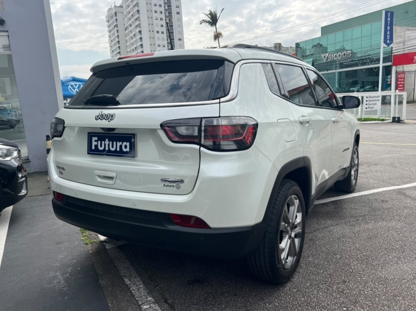 jeep compass 1.3 t270 turbo flex longitude at6 4p automatico 202313