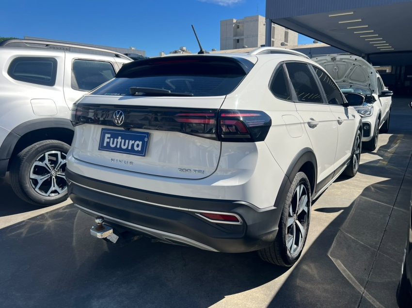 volkswagen nivus 1.0 200 tsi total flex highline automatico gasolina 4p 202413
