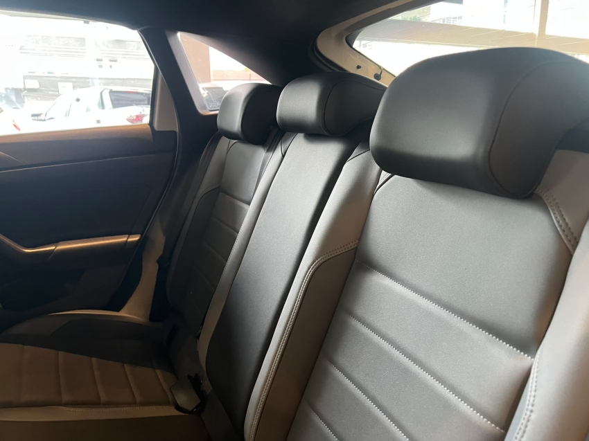 volkswagen nivus 1.0 200 tsi total flex highline automatico 4p 202310