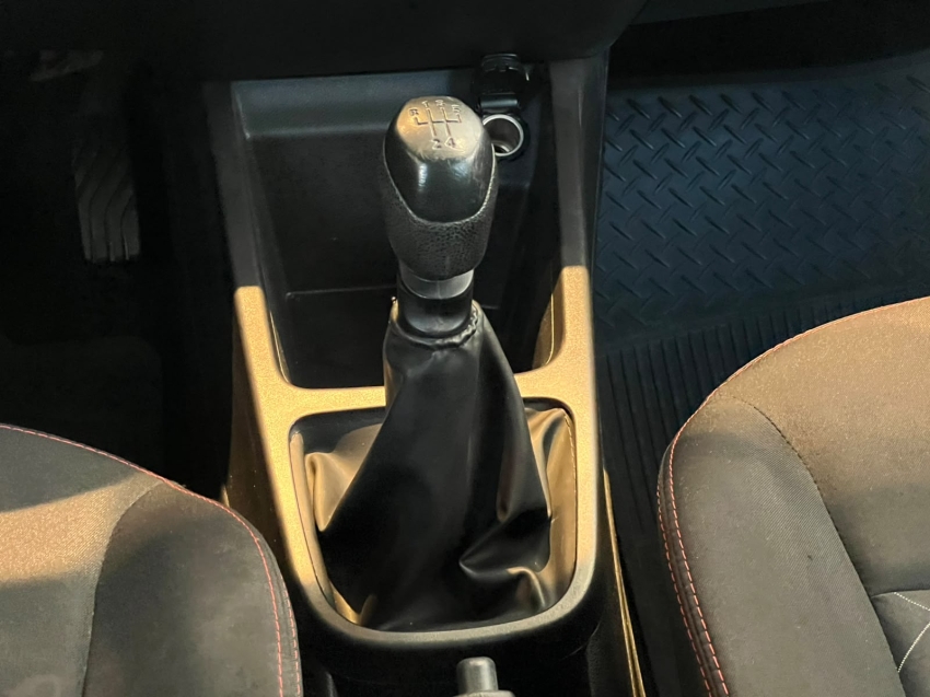 renault kwid 1.0 12v sce flex zen manual 4p 20197
