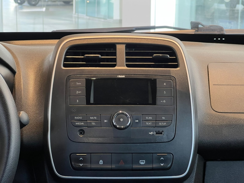 renault kwid 1.0 12v sce flex zen manual 4p 20196
