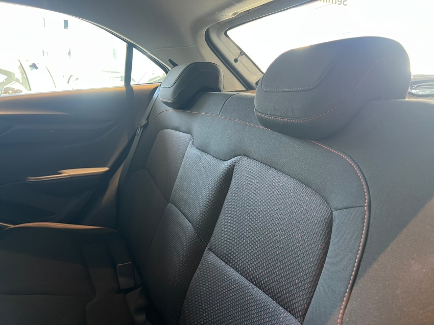 chevrolet onix 1.4 mpfi effect 8v flex 4p manual 201610