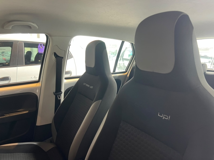 volkswagen cross up 1.0 tsi 12v flex 4p manual 20189