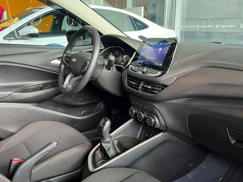 chevrolet onix 1.0 flex plus lt manual gasolina 4p 2025