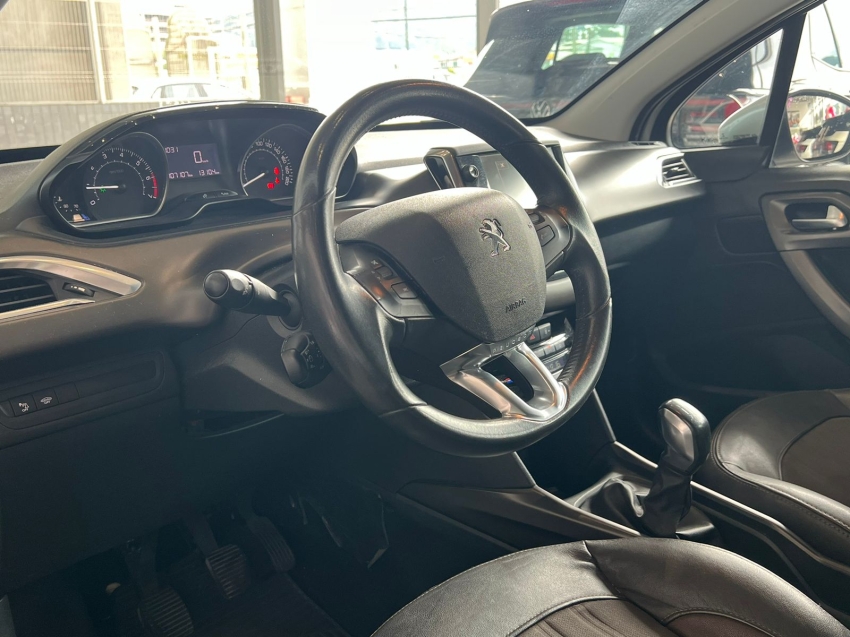peugeot 2008 1.6 16v flex griffe 4p automatico.
