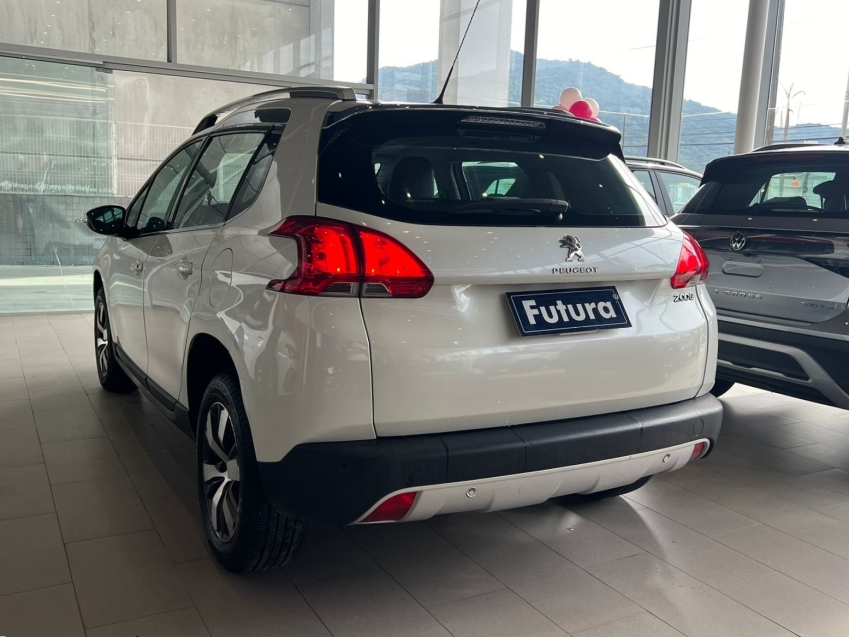 peugeot 2008 1.6 16v flex griffe 4p automatico.
