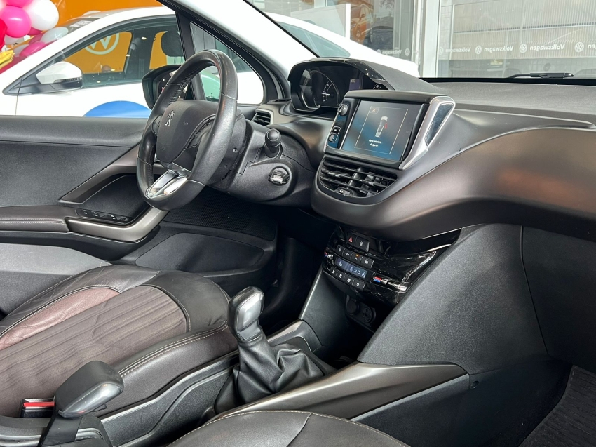 peugeot 2008 1.6 16v flex griffe 4p automatico.