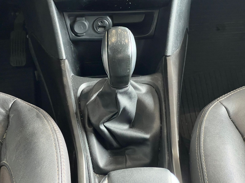 peugeot 2008 1.6 16v flex griffe 4p automatico.