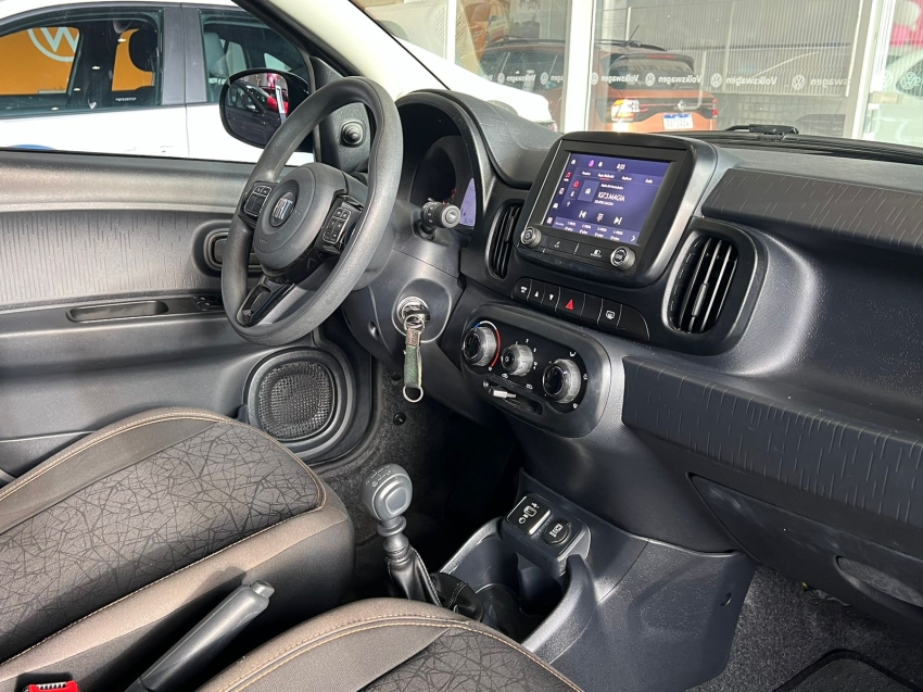 fiat mobi 1.0 evo flex trekking manual gasolina 4p 2023