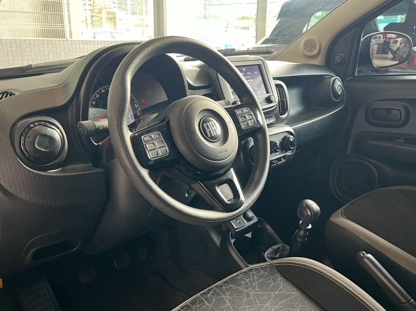 fiat mobi 1.0 evo flex trekking manual gasolina 4p 2023