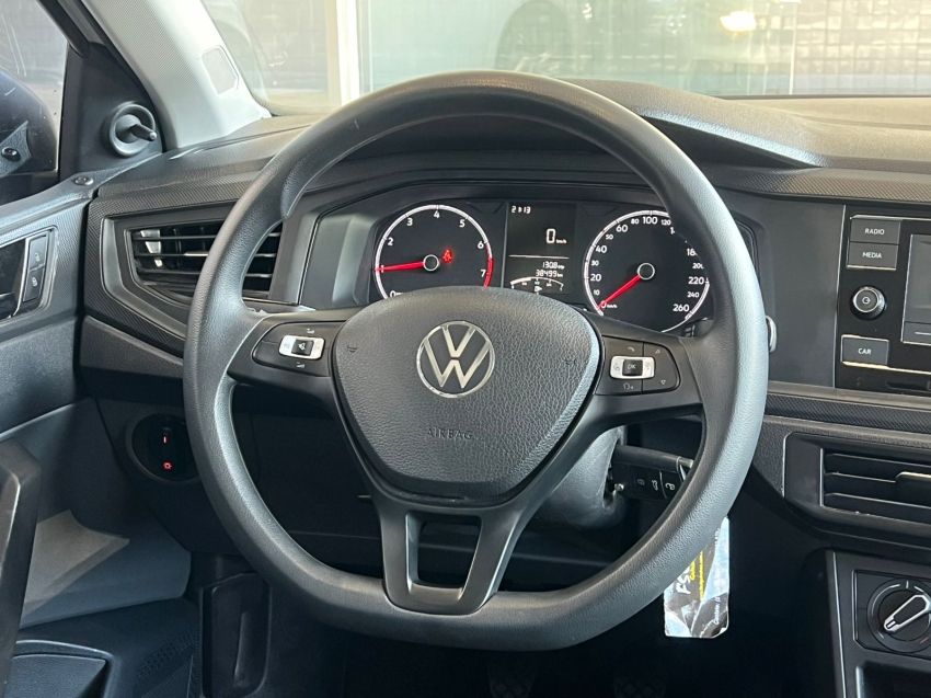 volkswagen polo 1.0 mpi track manual flex 4p automatico 2024