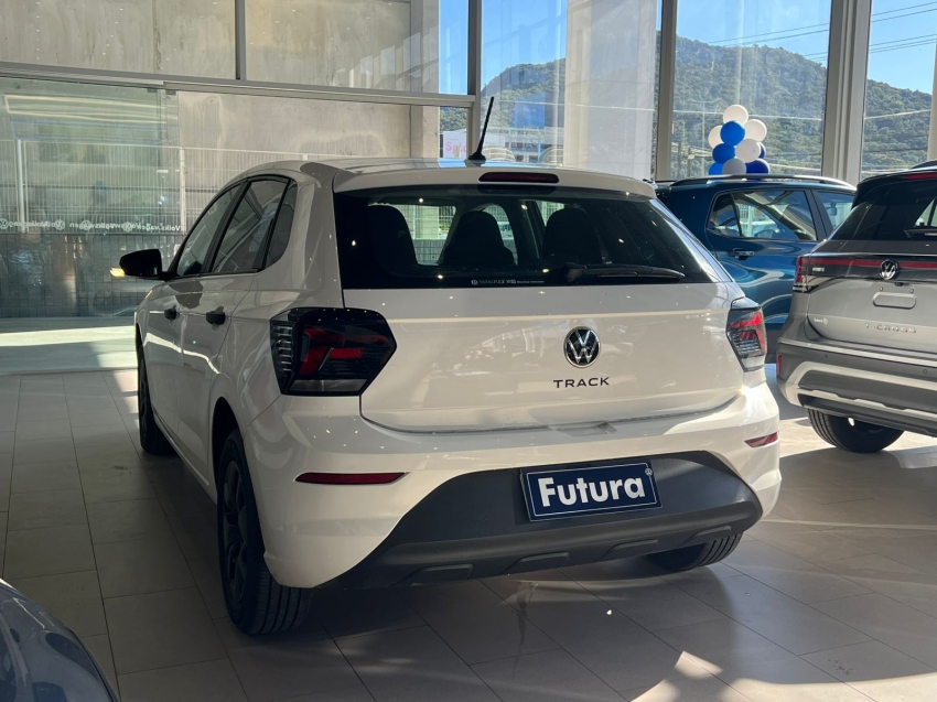 volkswagen polo 1.0 mpi track manual flex 4p automatico 2024