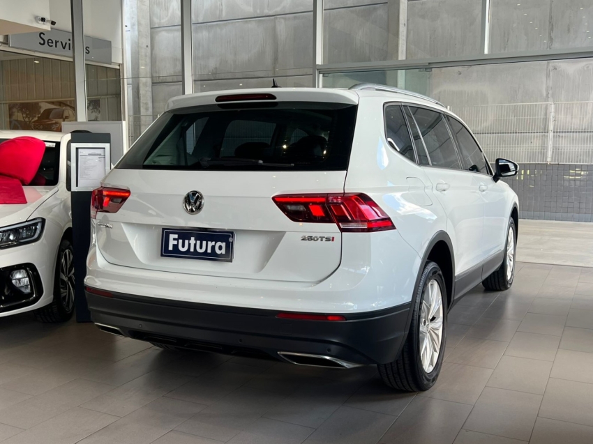 volkswagen tiguan 1.4 250 tsi total flex allspace comfortline tiptronic 4p automatico 2018