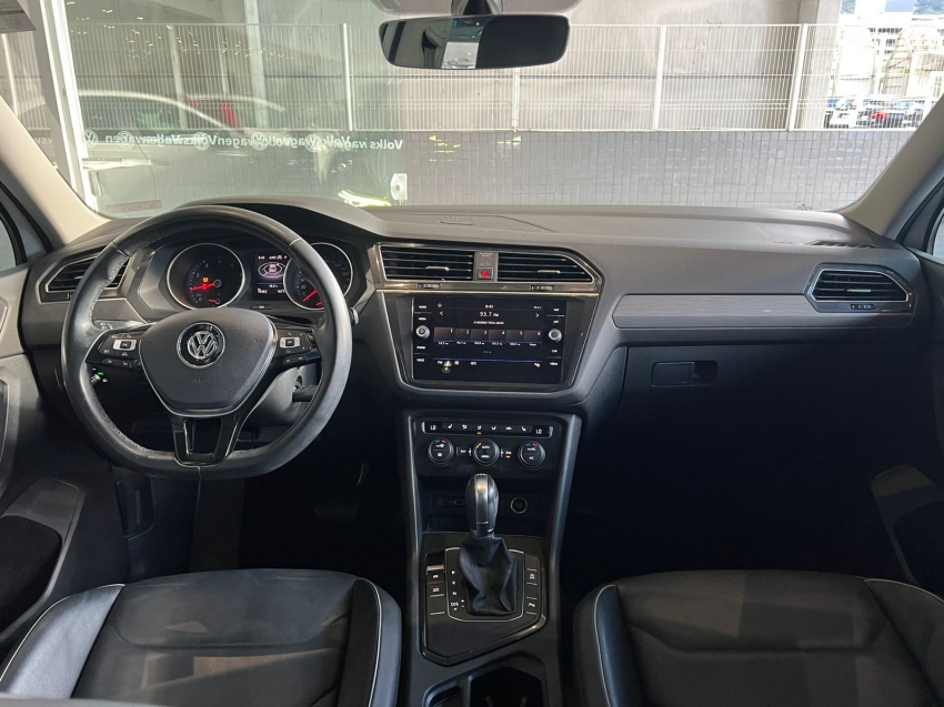volkswagen tiguan 1.4 250 tsi total flex allspace comfortline tiptronic 4p automatico 2018