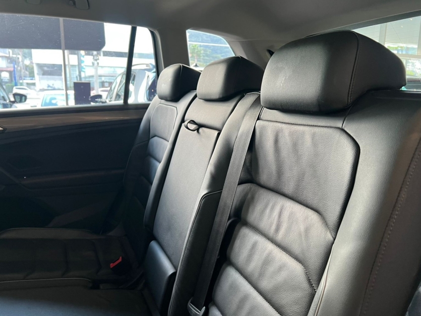 volkswagen tiguan 1.4 250 tsi total flex allspace comfortline tiptronic 4p automatico 2018