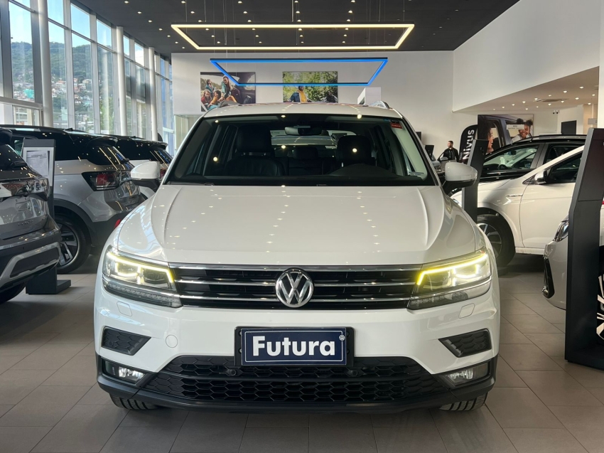 volkswagen tiguan 1.4 250 tsi total flex allspace comfortline tiptronic 4p automatico 2018