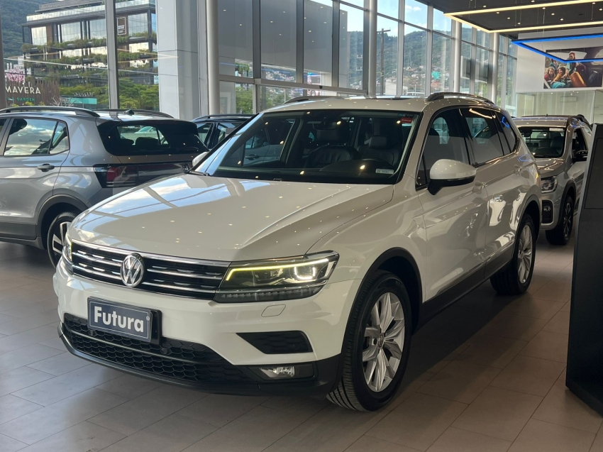 volkswagen tiguan 1.4 250 tsi total flex allspace comfortline tiptronic 4p automatico 2018 volkswagen tiguan 1.4 250 tsi total flex allspace comfortline tiptronic 4p automatico 2018