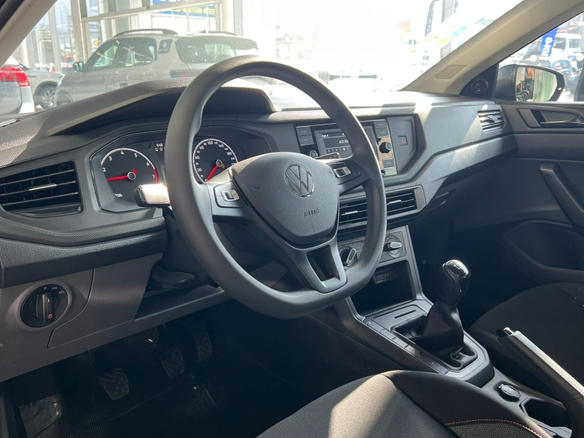 volkswagen polo 1.0 mpi track manual gasolina 4p 2025