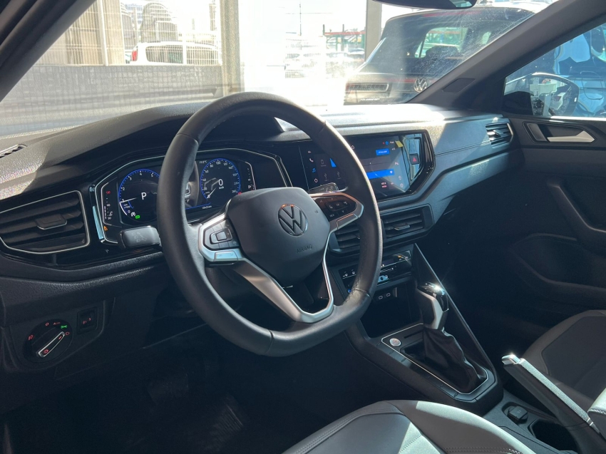 volkswagen nivus 1.0 200 tsi total flex highline automatico gasolina 4p 2024
