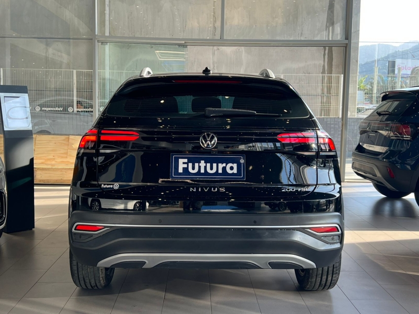 volkswagen nivus 1.0 200 tsi total flex highline automatico gasolina 4p 2024