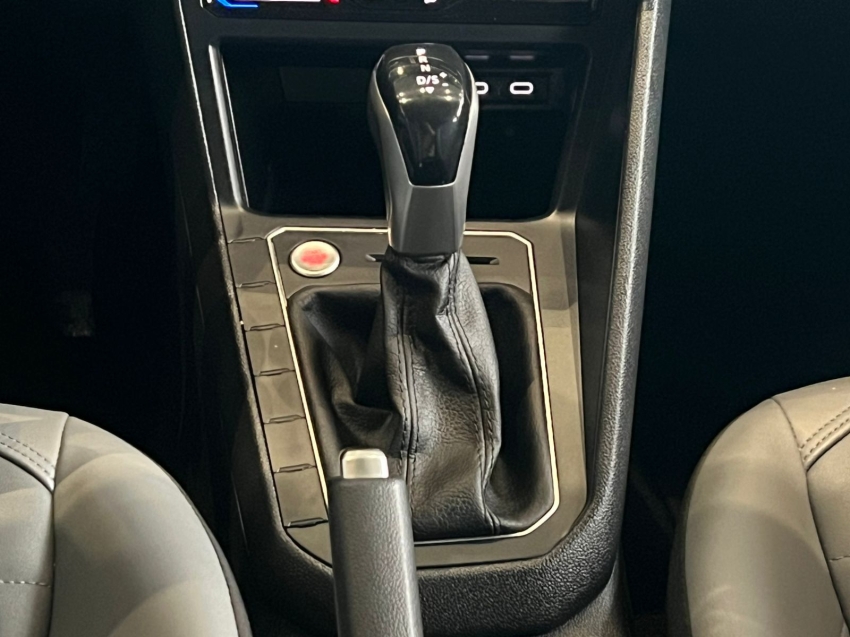 volkswagen nivus 1.0 200 tsi total flex highline automatico gasolina 4p 2023