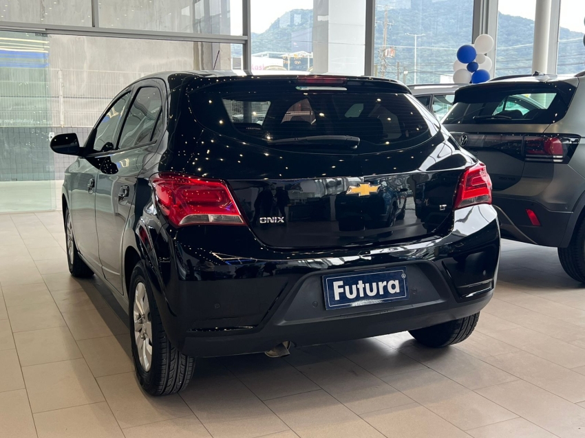 chevrolet onix 1.0 mpfi lt 8v flex 4p manual gasolina 2019