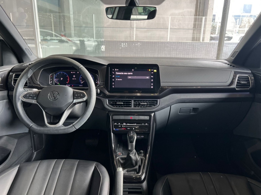 volkswagen t-cross 1.0 200 tsi total flex comfortline automatico gasolina 4p 2025