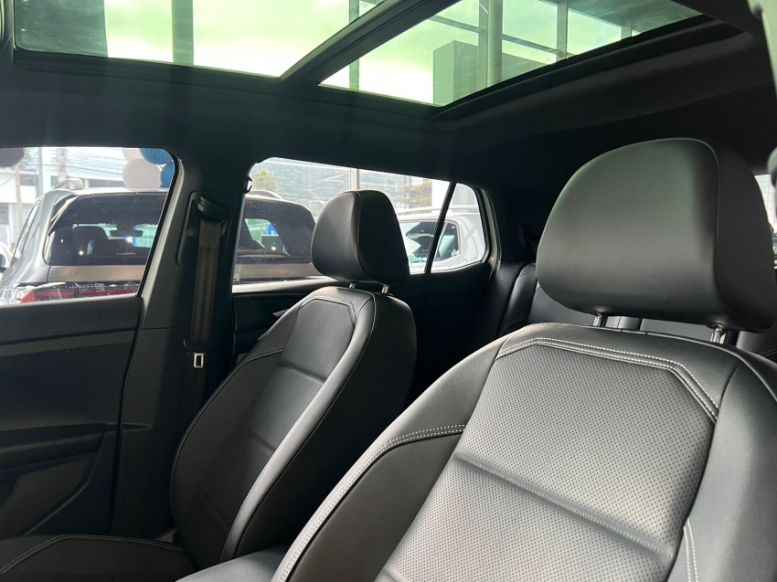 volkswagen t-cross 1.4 250 tsi total flex highline automatico gasolina 4p 2024