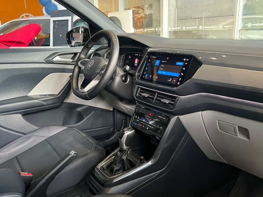 volkswagen t-cross 1.4 250 tsi total flex highline automatico gasolina 4p 2024