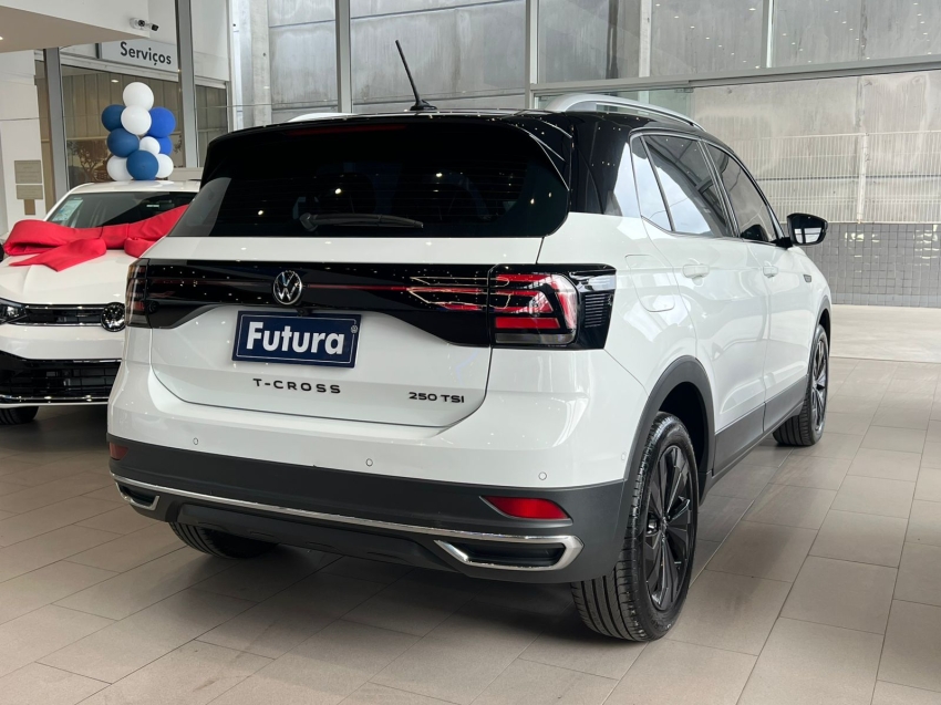 volkswagen t-cross 1.4 250 tsi total flex highline automatico gasolina 4p 2024