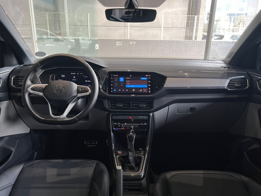 volkswagen t-cross 1.4 250 tsi total flex highline automatico gasolina 4p 2024
