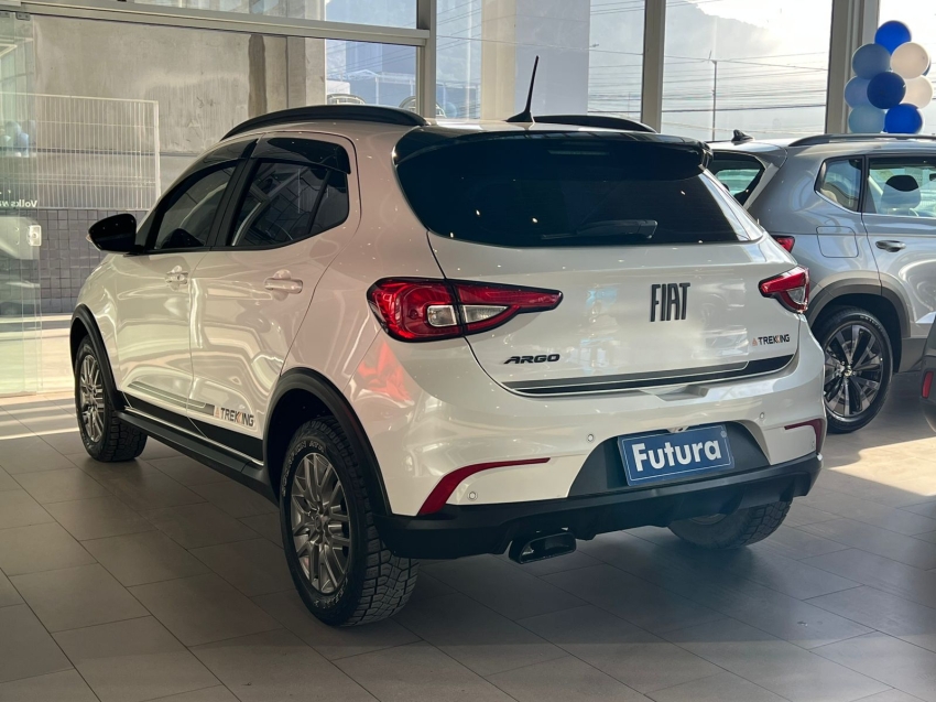 fiat argo 1.3 firefly flex trekking manual gasolina 4p 2020