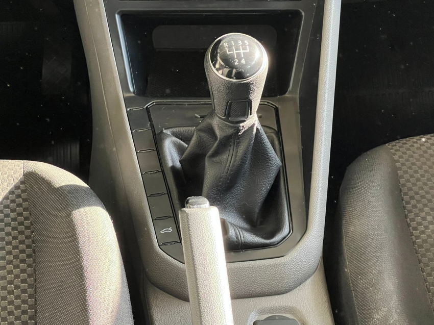 volkswagen polo 1.6 msi total flex manual gasolina 4p 2018