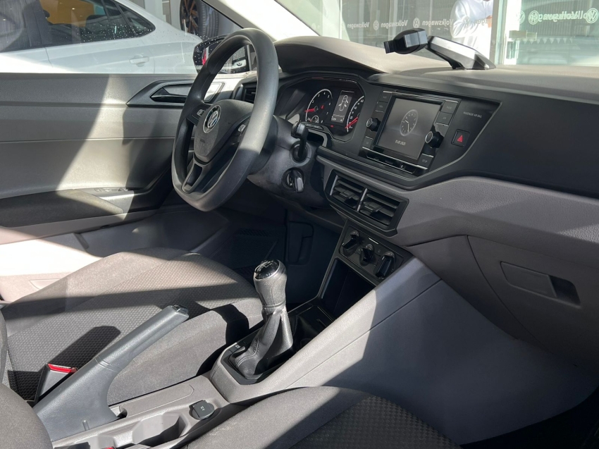 volkswagen polo 1.6 msi total flex manual gasolina 4p 2018