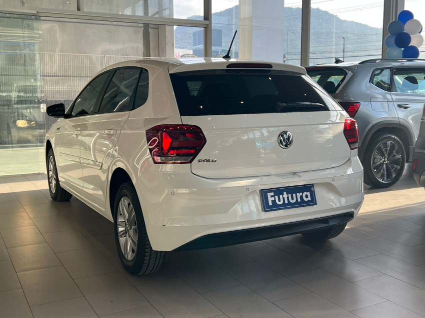 volkswagen polo 1.0 mpi total flex manual gasolina 4p 2021