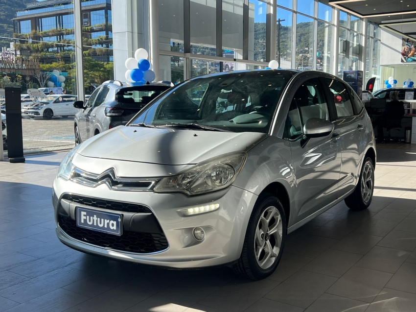 citroen c3 1.6 vti 120 flex exclusive eat6 gasolina 4p automatico 2019 citroen c3 1.6 vti 120 flex exclusive eat6 gasolina 4p automatico 2019