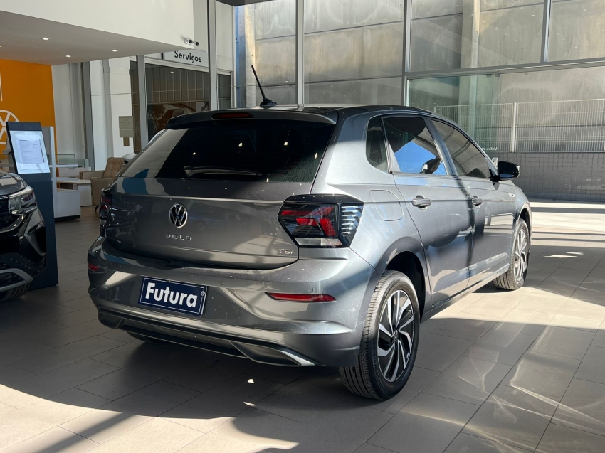 volkswagen polo 1.0 170 tsi highline automatico gasolina 4p 2024