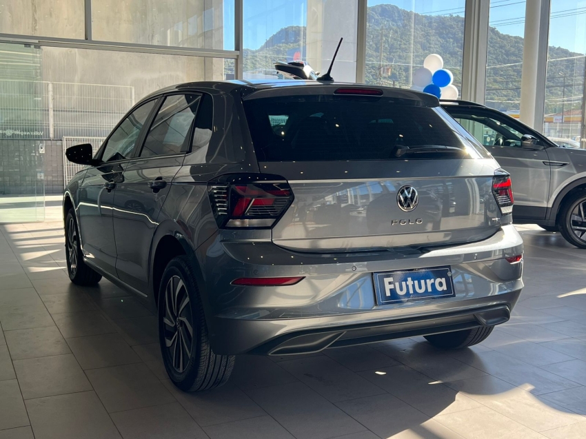 volkswagen polo 1.0 170 tsi highline automatico gasolina 4p 2024