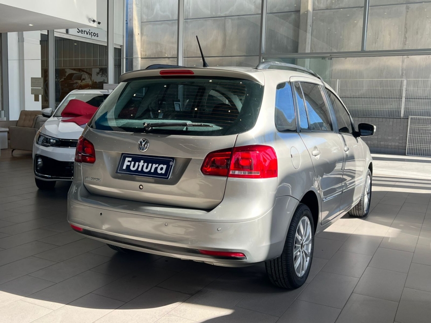 volkswagen spacefox 1.6 mi highline 8v flex 4p manual gasolina 2014