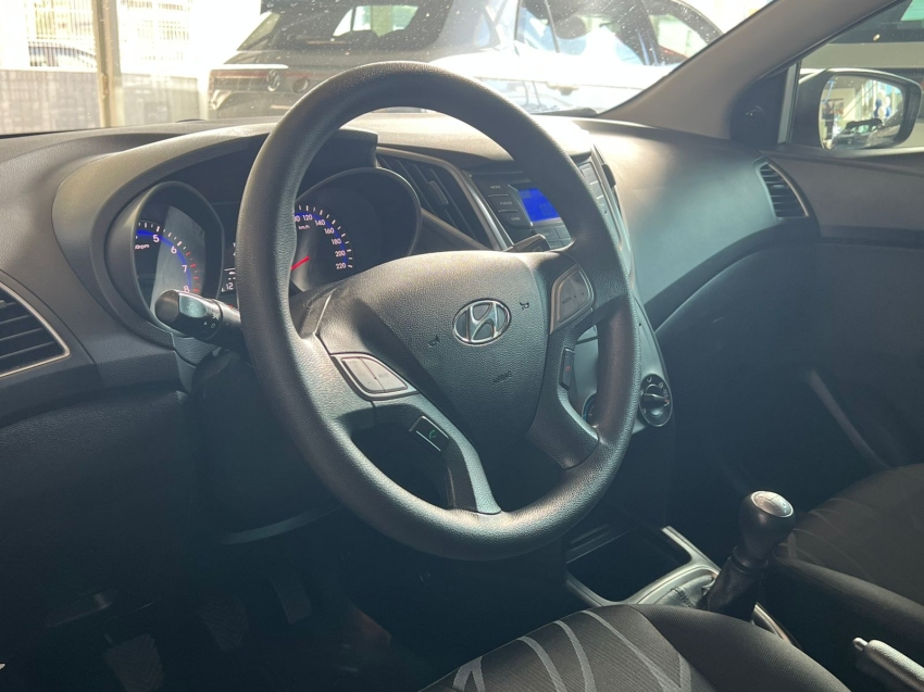 hyundai hb20 1.0 comfort 12v flex 4p manual gasolina 2015
