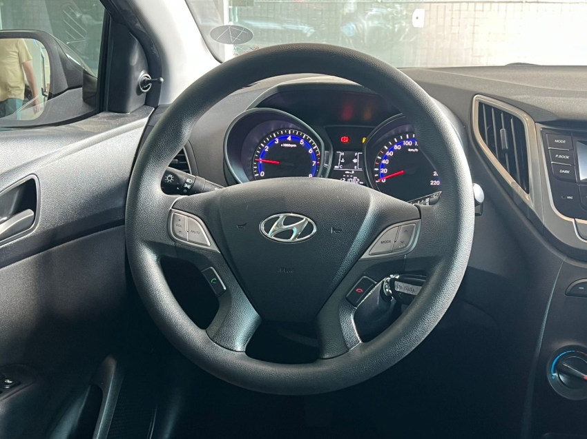 hyundai hb20 1.0 comfort 12v flex 4p manual gasolina 2015