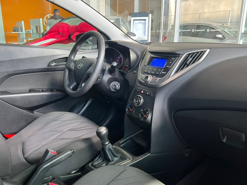 hyundai hb20 1.0 comfort 12v flex 4p manual gasolina 2015