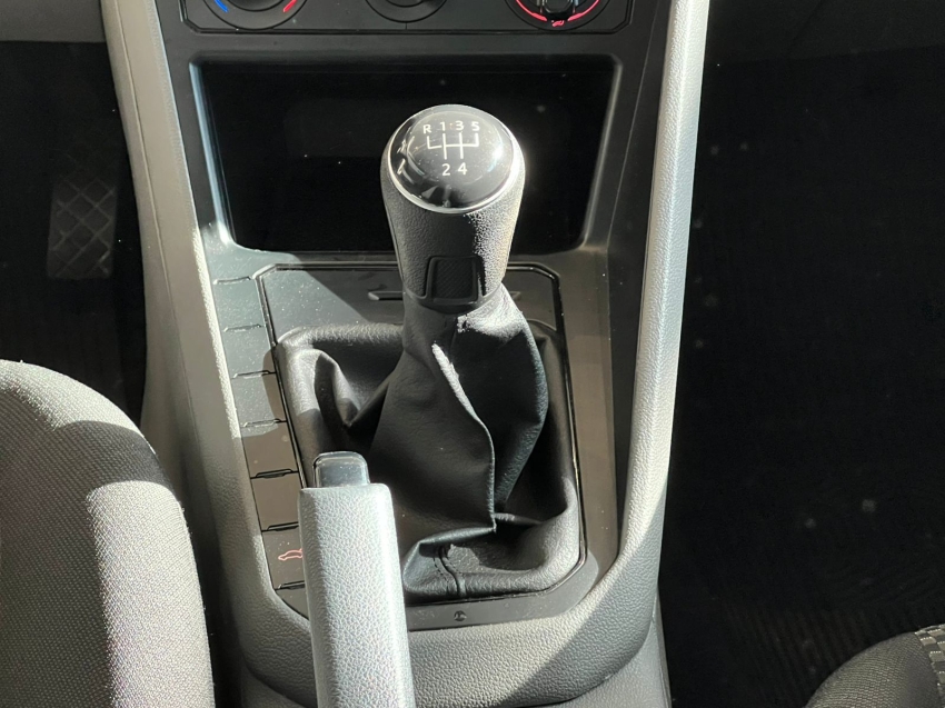 volkswagen polo 1.0 mpi total flex manual gasolina 4p 2019