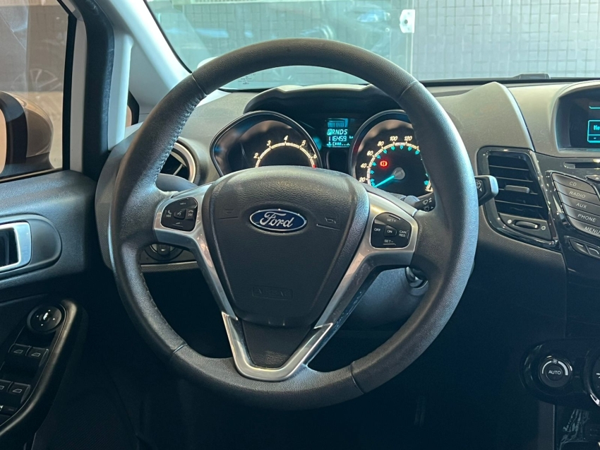 ford fiesta 1.6 titanium hatch 16v flex 4p powershift gasolina automatico 2015