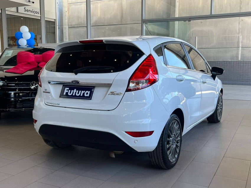 ford fiesta 1.6 titanium hatch 16v flex 4p powershift gasolina automatico 2015
